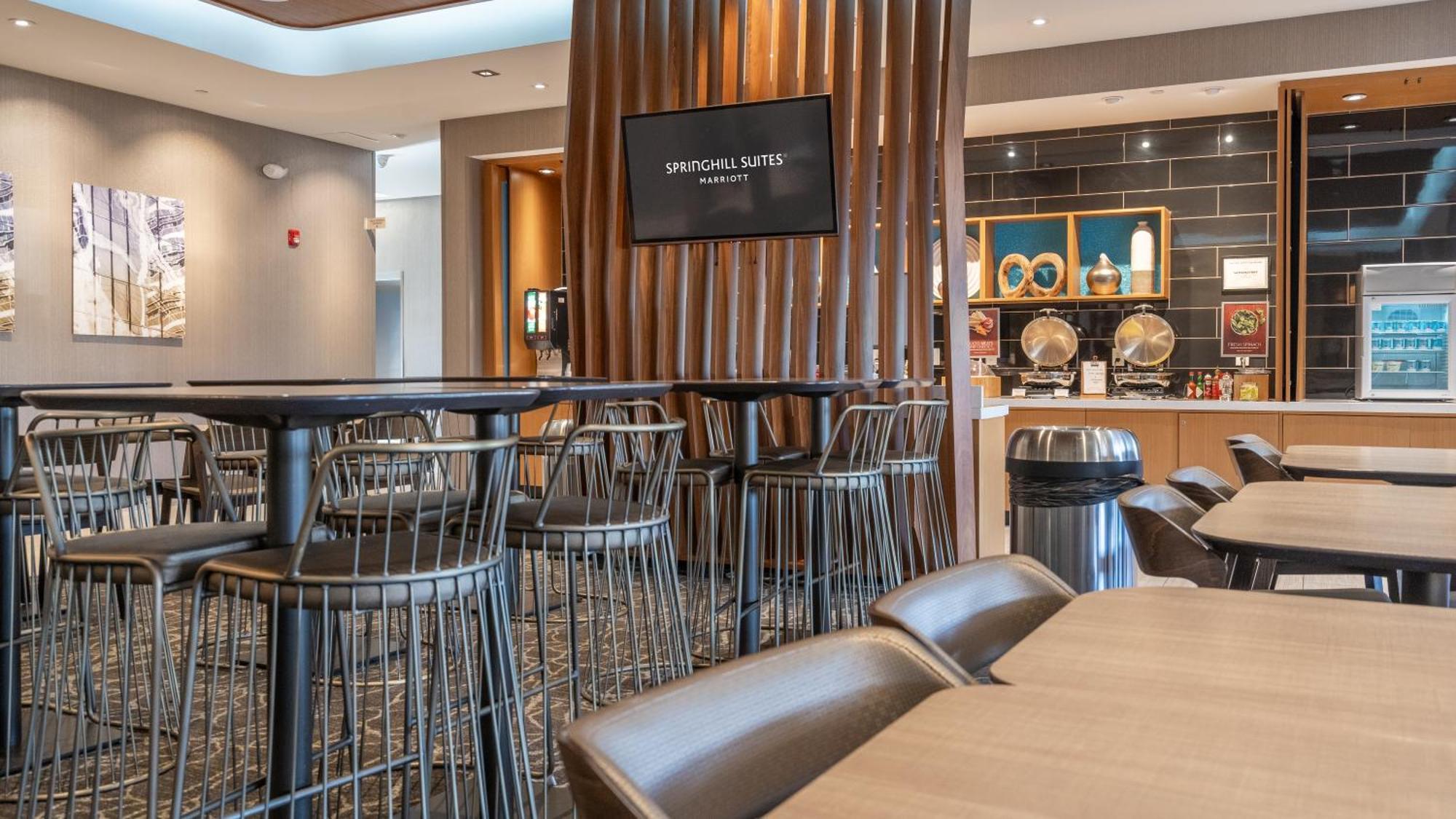 Springhill Suites By Marriott Woodbridge Exterior foto