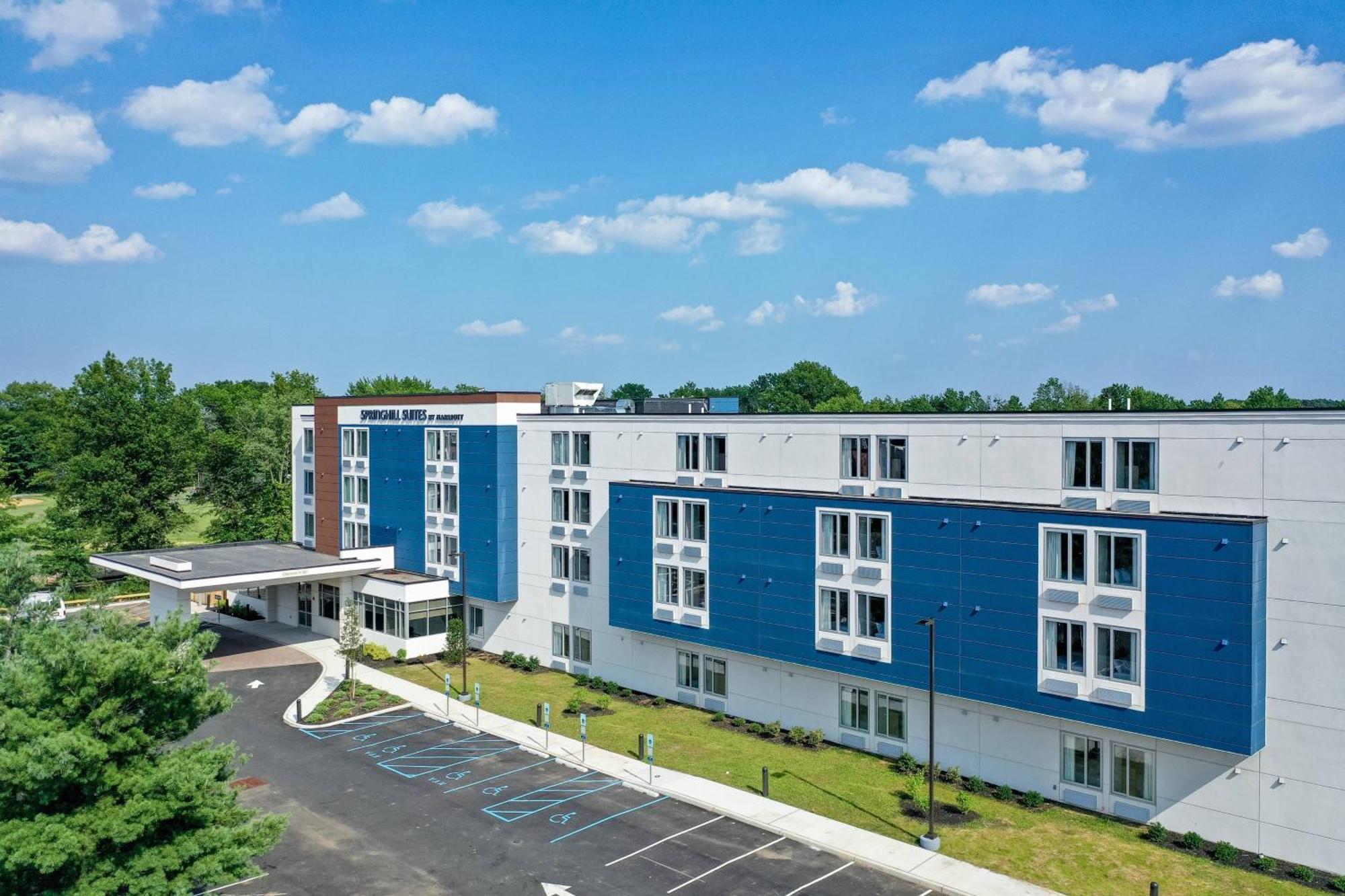 Springhill Suites By Marriott Woodbridge Exterior foto